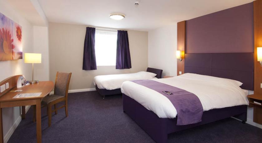 Premier Inn Basingstoke West Zimmer foto
