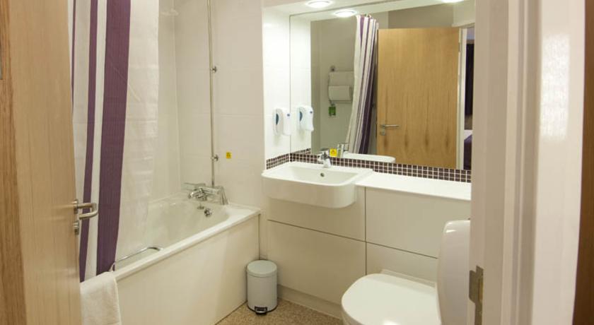 Premier Inn Basingstoke West Zimmer foto